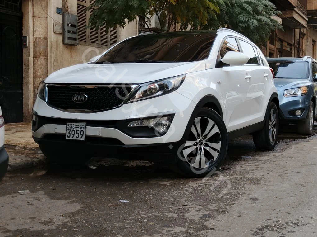 للبيع كيا سبوتاج 2011