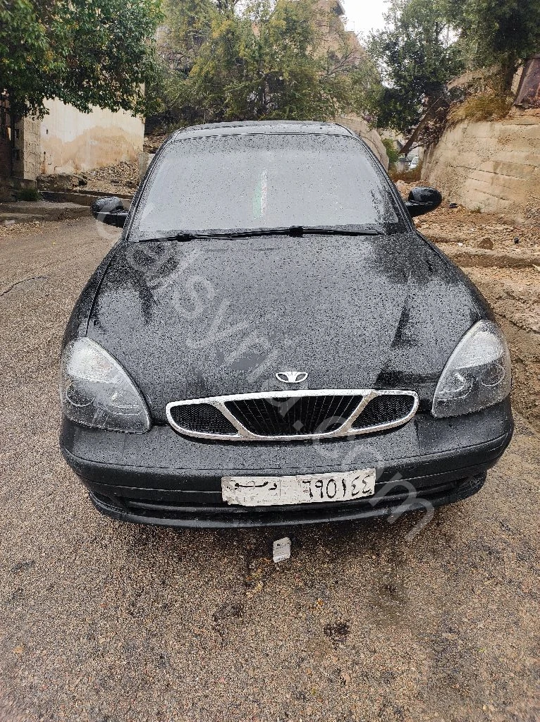 للبيع دايو نوبيرا 2001