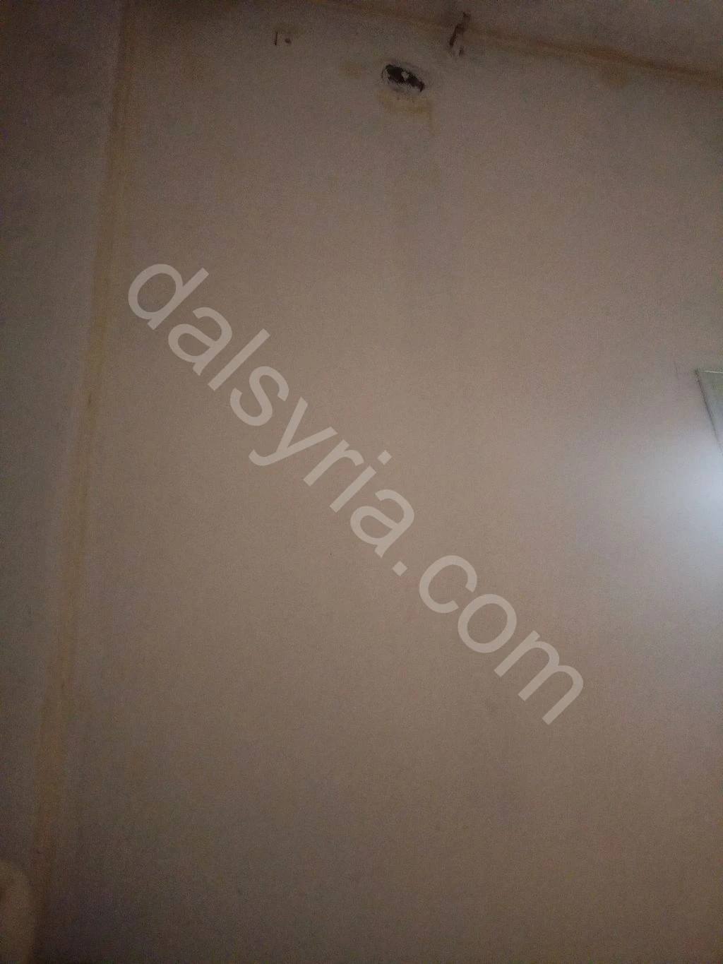 للإيجار او للبيع محل على العظم 35م في صحنايا