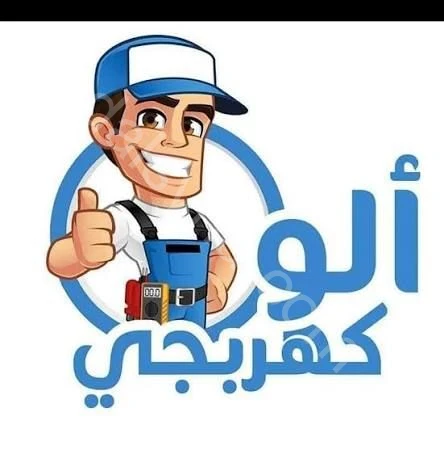 فني كهرباء وطاقة شمسية محترف