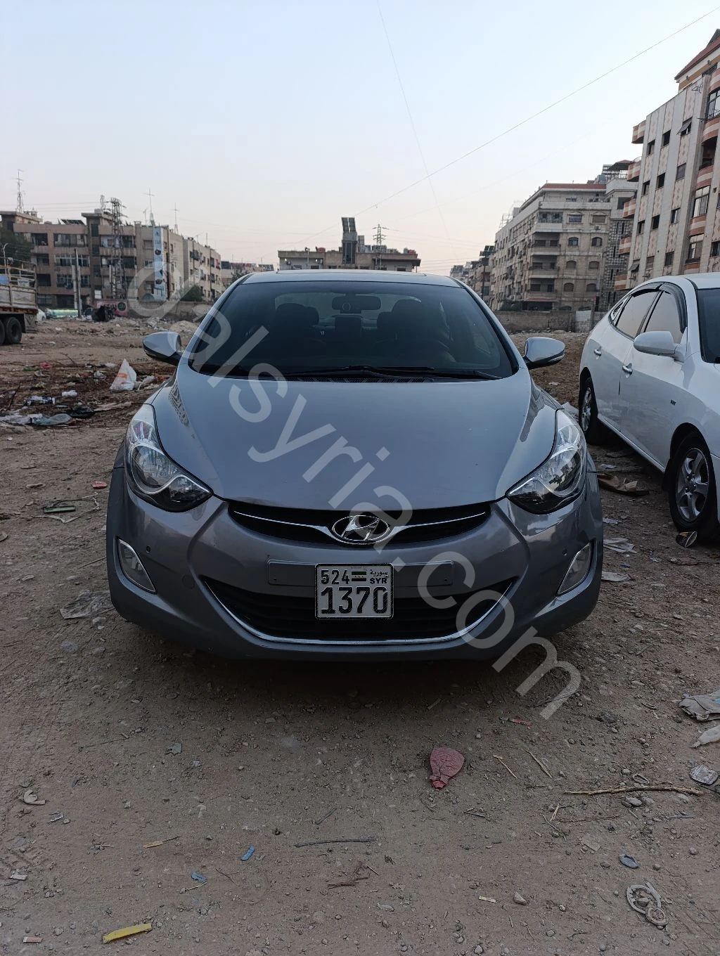 للبيع هيونداي النترا 2013