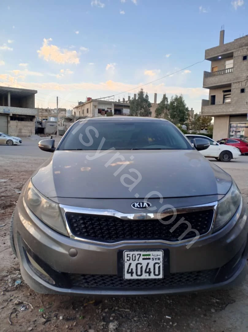 للبيع كيا اوبتما 2012 