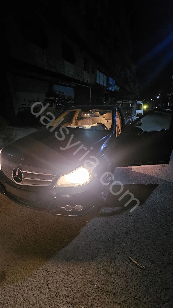للبيع مرسيدس C180 2012