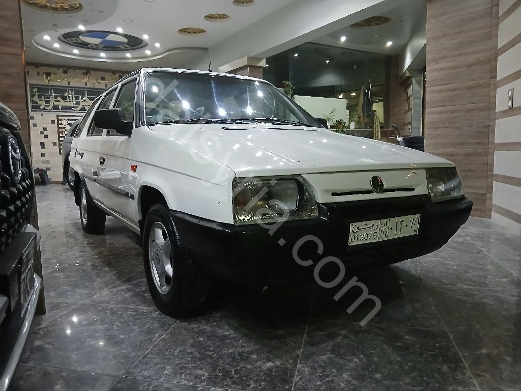 للبيع سكودا 1995