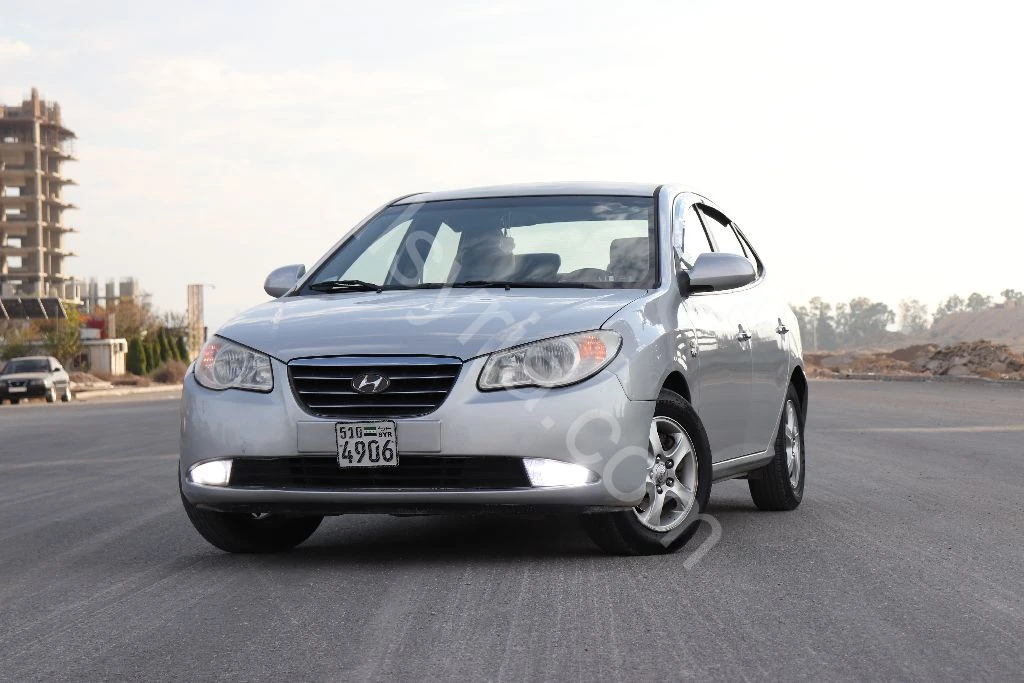 للإيجار هيونداي افانتي 2008