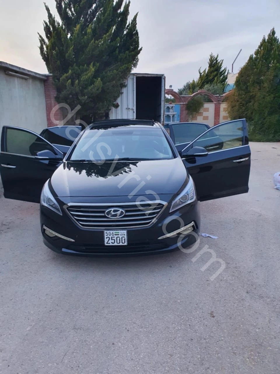 للبيع هيونداي سوناتا 2015