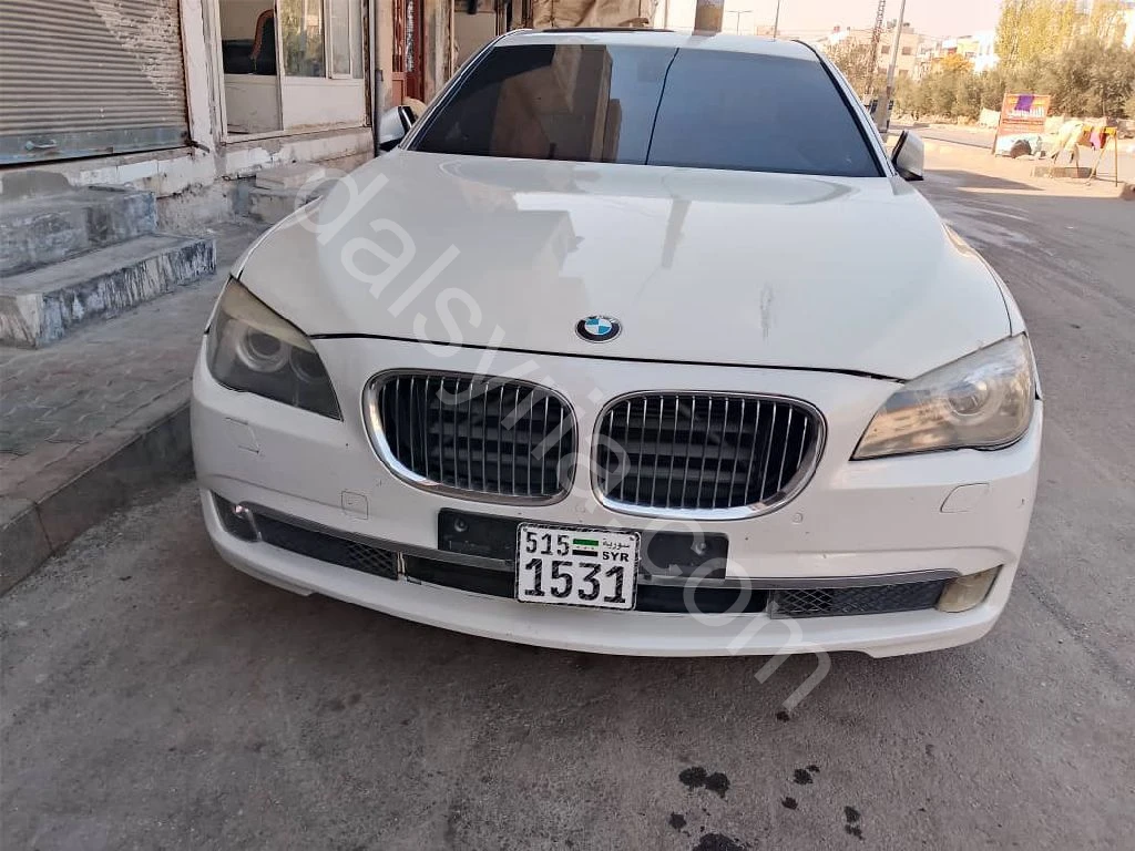 للبيع بي ام دابليو 730Li 2012