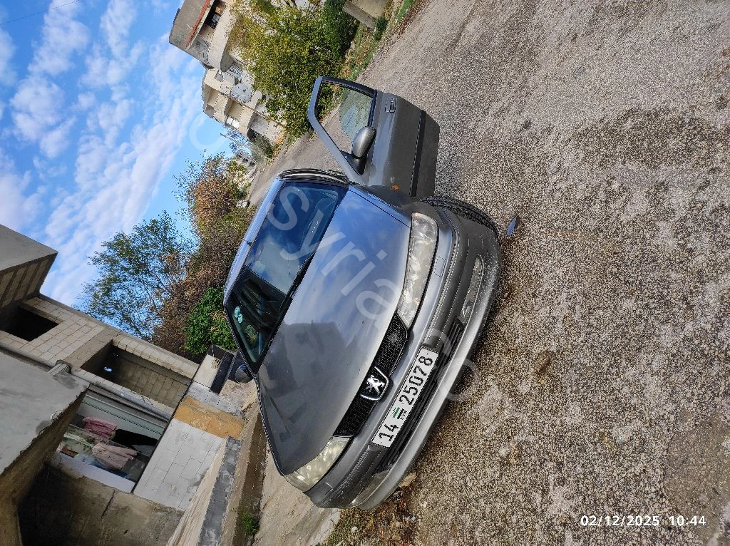 للبيع بيجو 406 1999