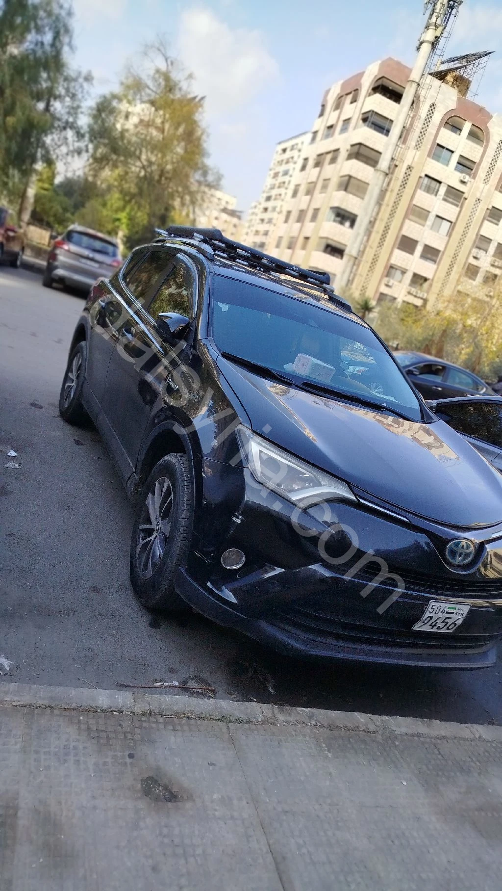 للإيجار اليومي او الاسبوعي تويوتا RAV4 2017