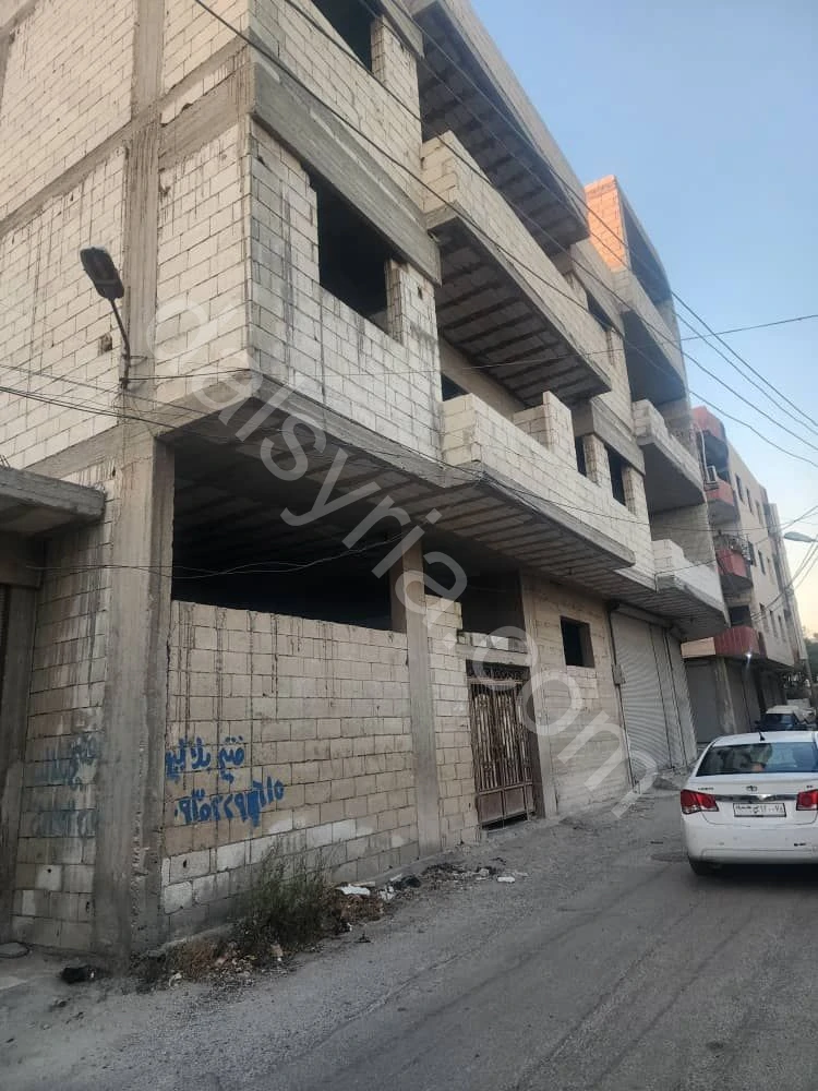 للبيع بناء 300م في وادي الذهب