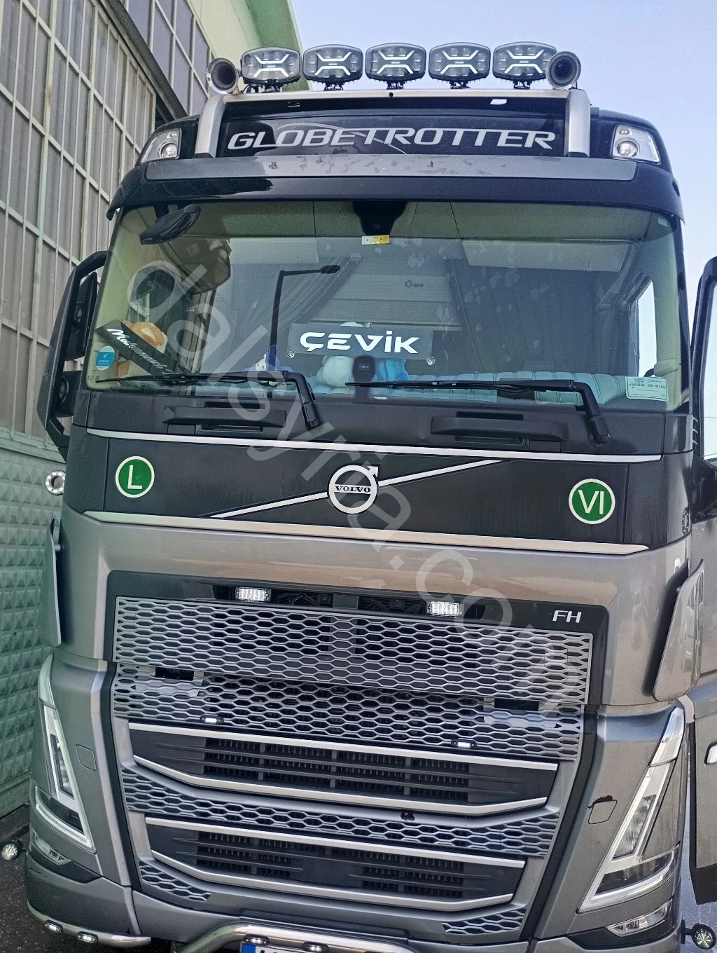 سائق شحن ابحث عن عمل