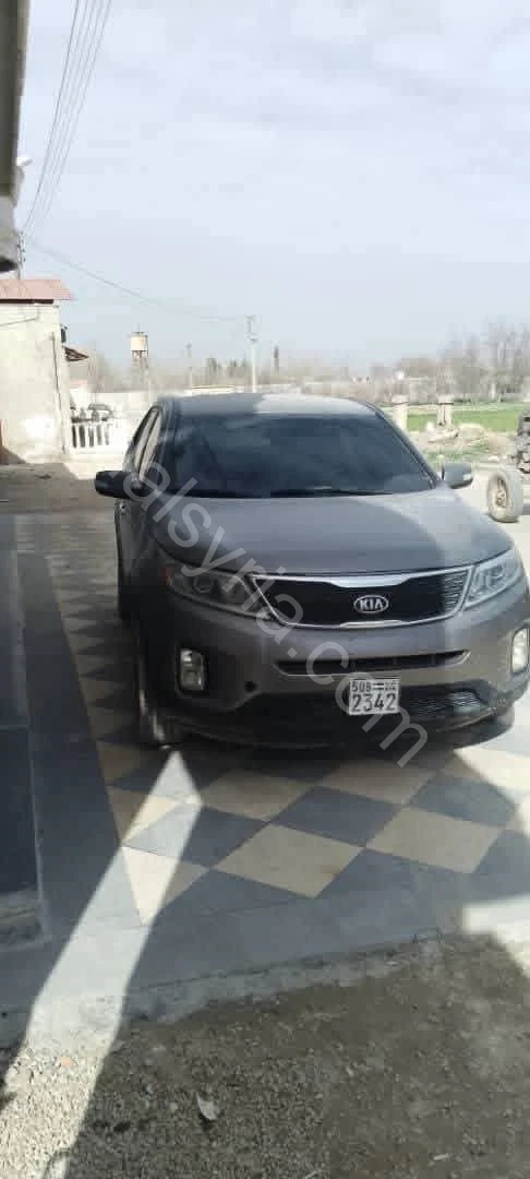 للبيع هيونداي سورينتو 2014