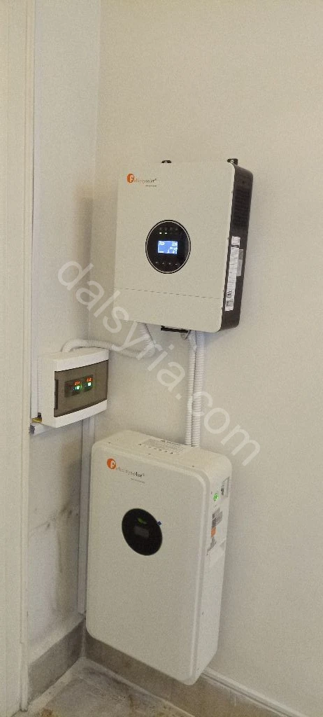 فني كهرباء صناعي ومنزلي وتركيب ودرسات جميع منظومات الطاقة الشمسية