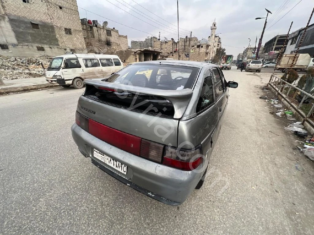 للبيع لادا 2101 2005