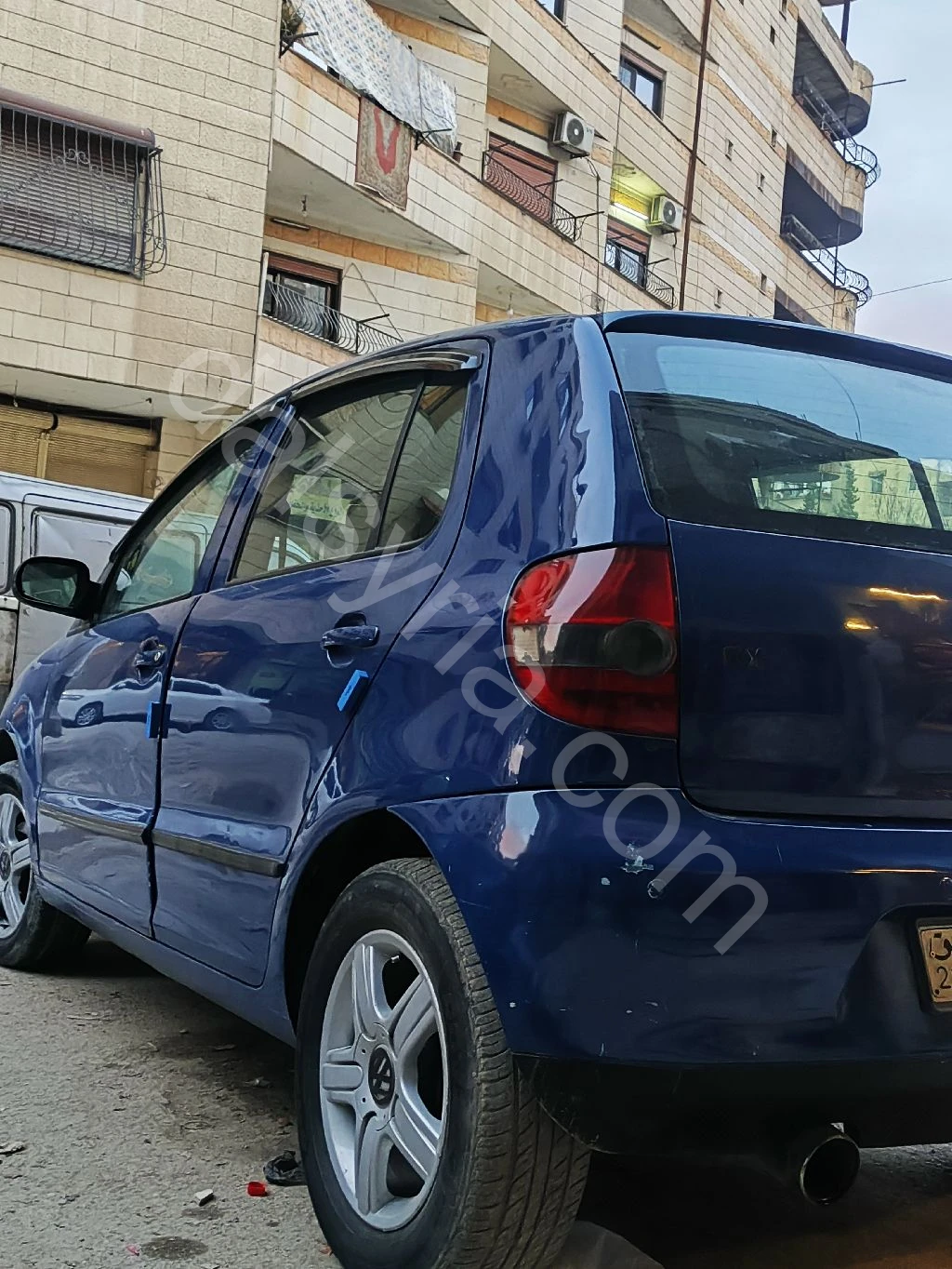 للبيع فولكس فاغن فوكس 2006