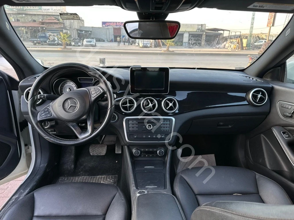للبيع مرسيدس CLA250 2015