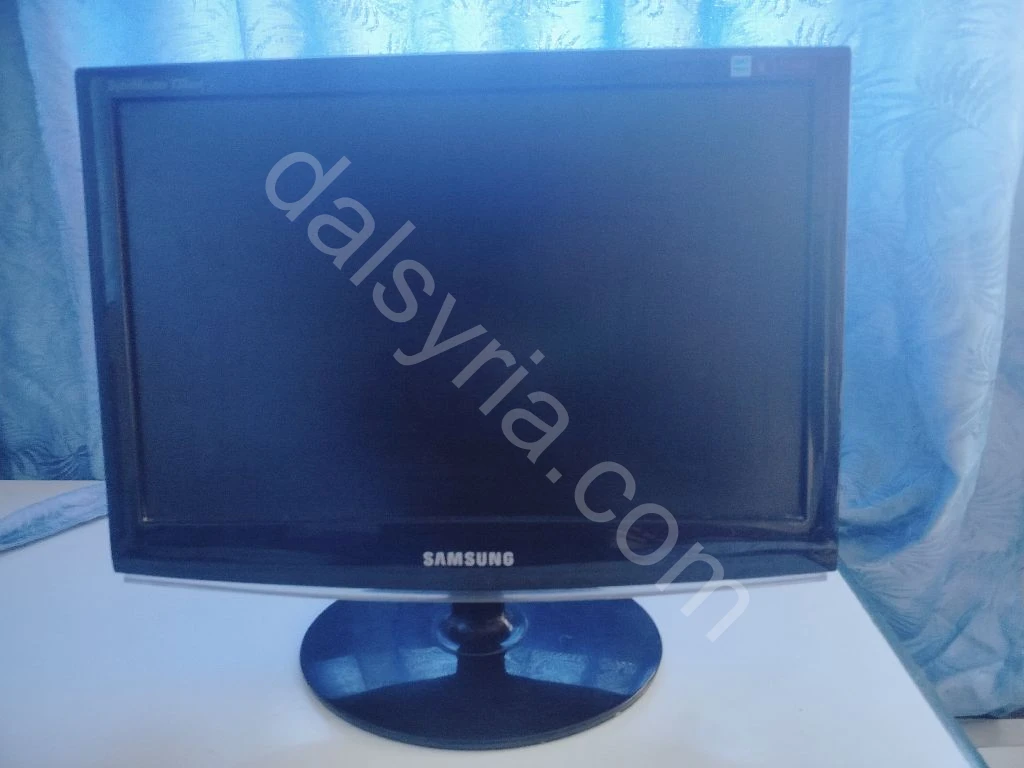 شاشة كمبيوتر LCD بوصة 19