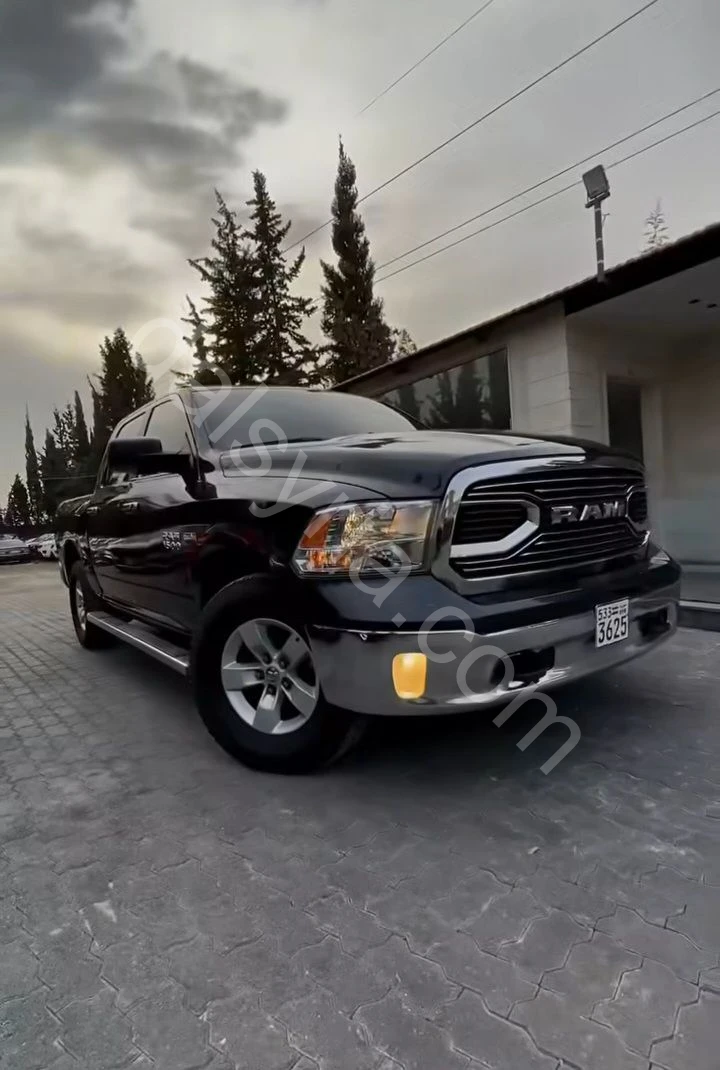 للبيع دودج رام 2017