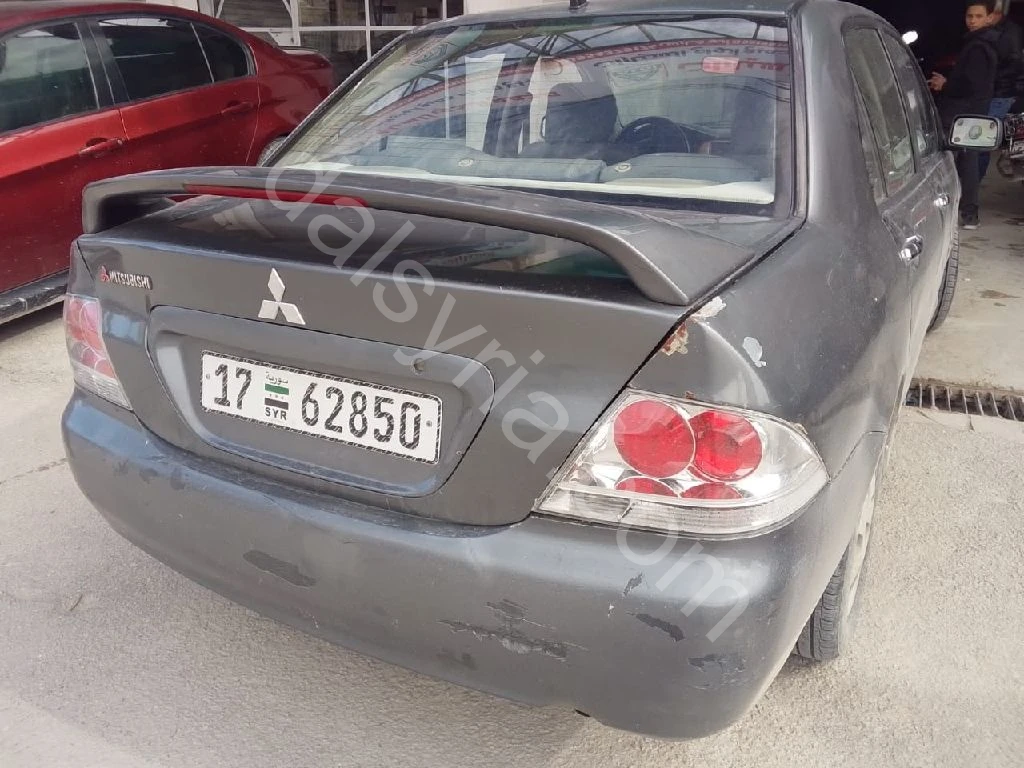 للبيع ميتسوبيشي لانسر 2006