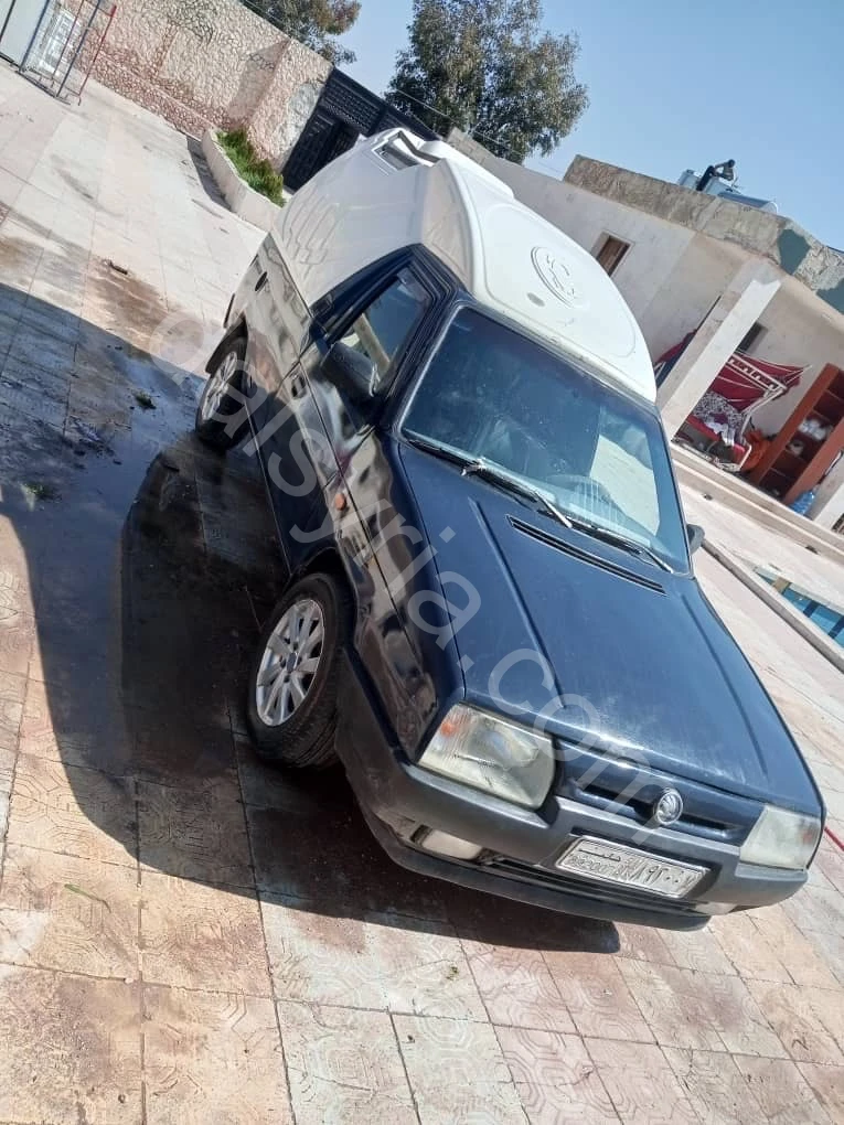 للبيع سكودا فابيا 2000