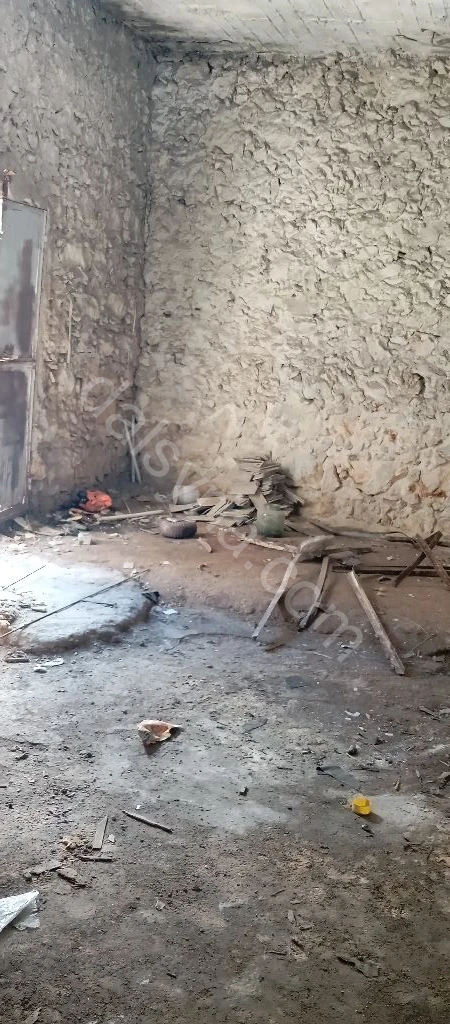 للإيجار مستودع 16م في باب النيرب