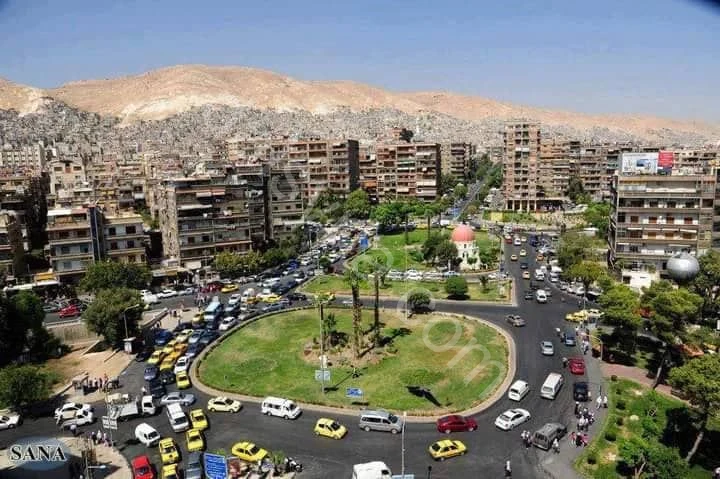 للإيجار شقة 250م في الميسات