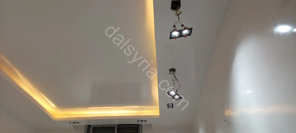 كهرباء منزلي وطاقات شمسية