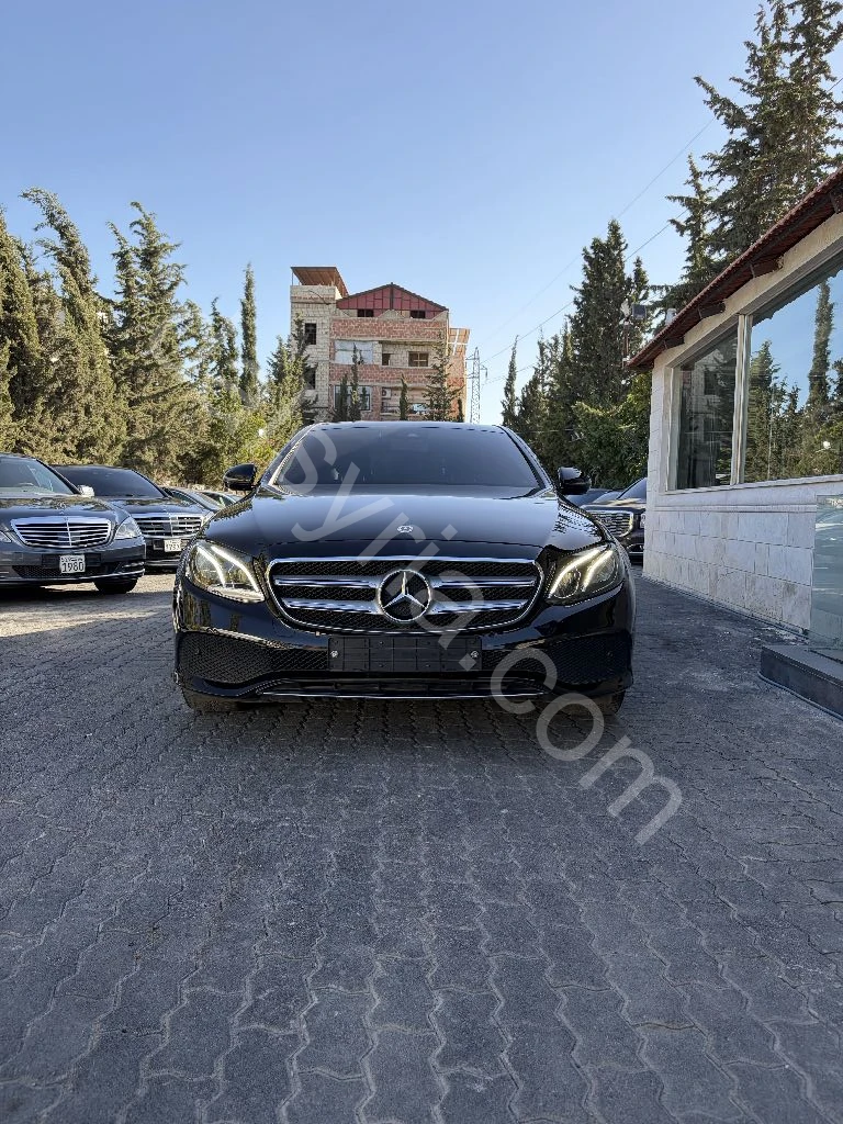 للبيع مرسيدس E200 2018