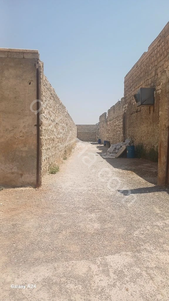 للبيع ارض 2 دونم في شارع عاشور