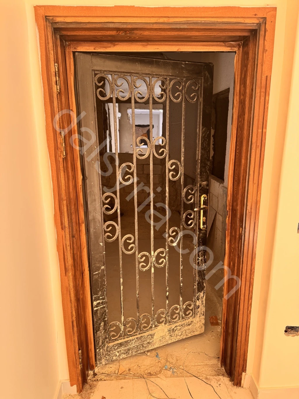 Advertisement