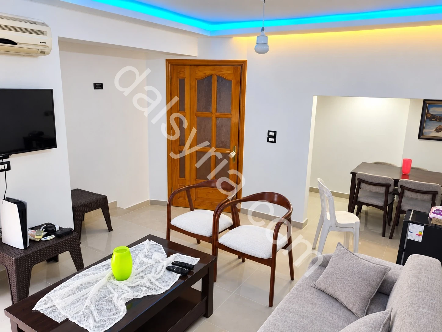 Advertisement